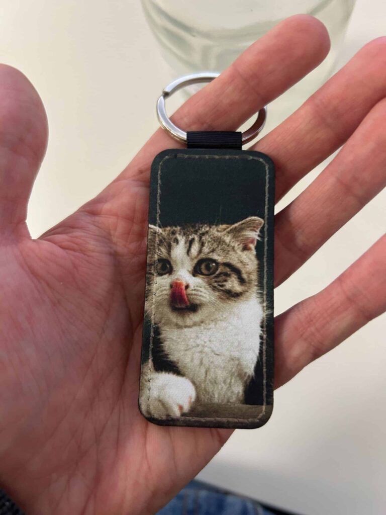 Imagen #1 de Carlos M.