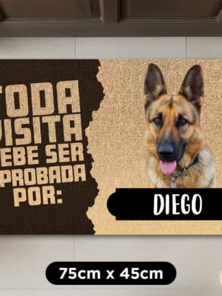 Felpudo personalizado: toda visita debe ser aprobada por