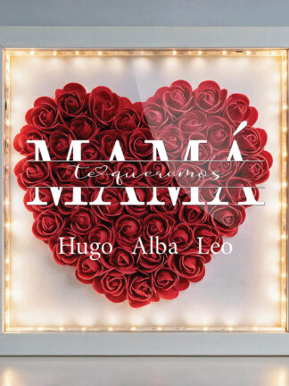 Caja de flores personalizada: Amor
